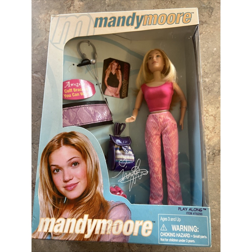 2000 Mandy Moore Doll Play Along with Cuff Bracelet